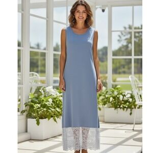 Putumayo Maxi Dress Womens Sz M Sleeveless Blue Floral Lace Hem Boho‎ Minimalist